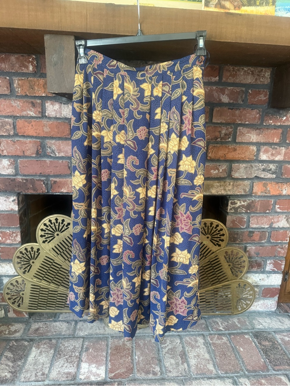 VTG 80s 90s Kasper and Company ASL Batik Floral Pleated Midi Skirt Size 8 EUC
